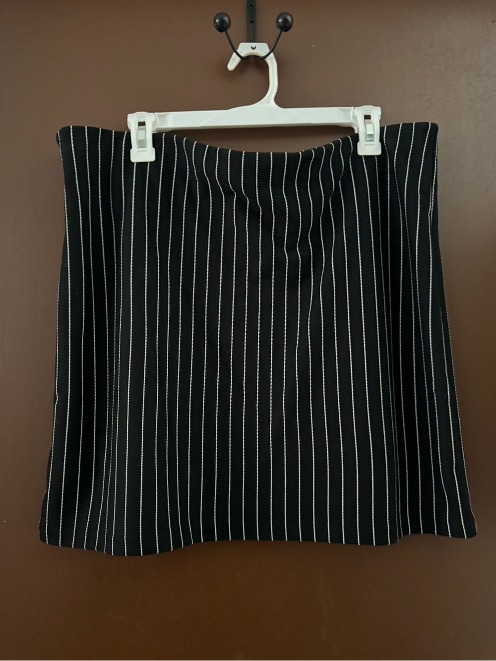 Black with white vertical pinstripe polyester & viscose skirt